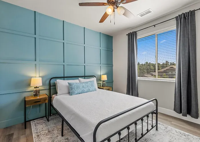 Serene Escape - To Grand Canyon And Sedona! Holiday home Flagstaff
