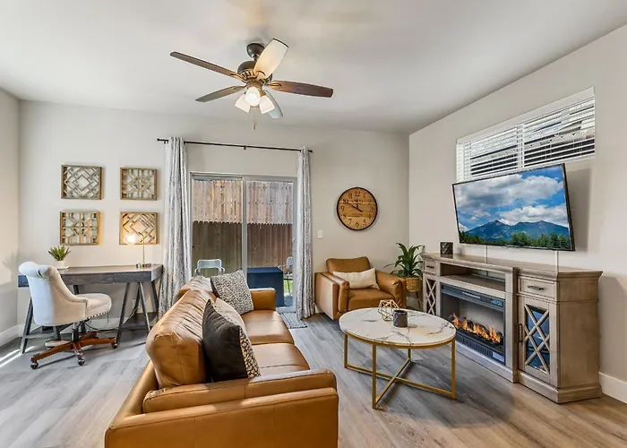 Serene Escape - To Grand Canyon And Sedona! Holiday home *